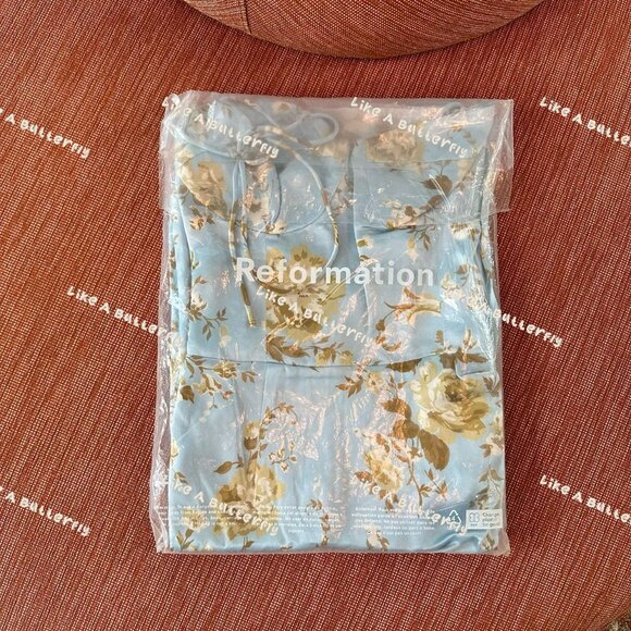 Reformation Marguerite Silk Dress in Heavenly Blue - Picture 10 of 11